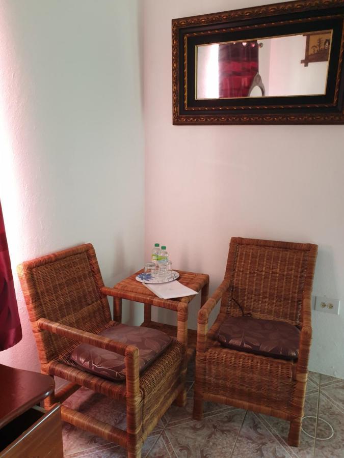 Polish Princess Guest House Port Antonio Esterno foto