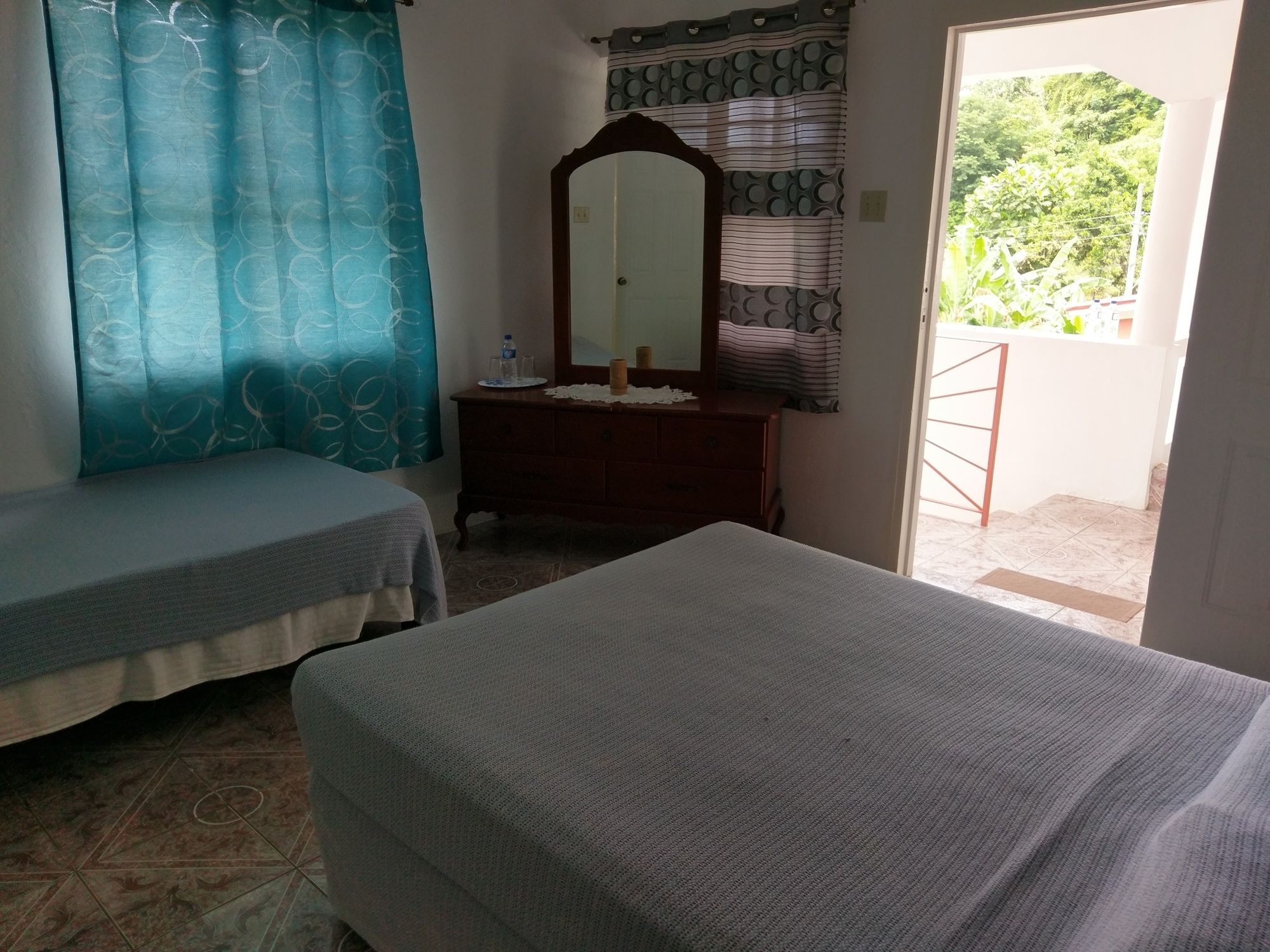 Polish Princess Guest House Port Antonio Esterno foto