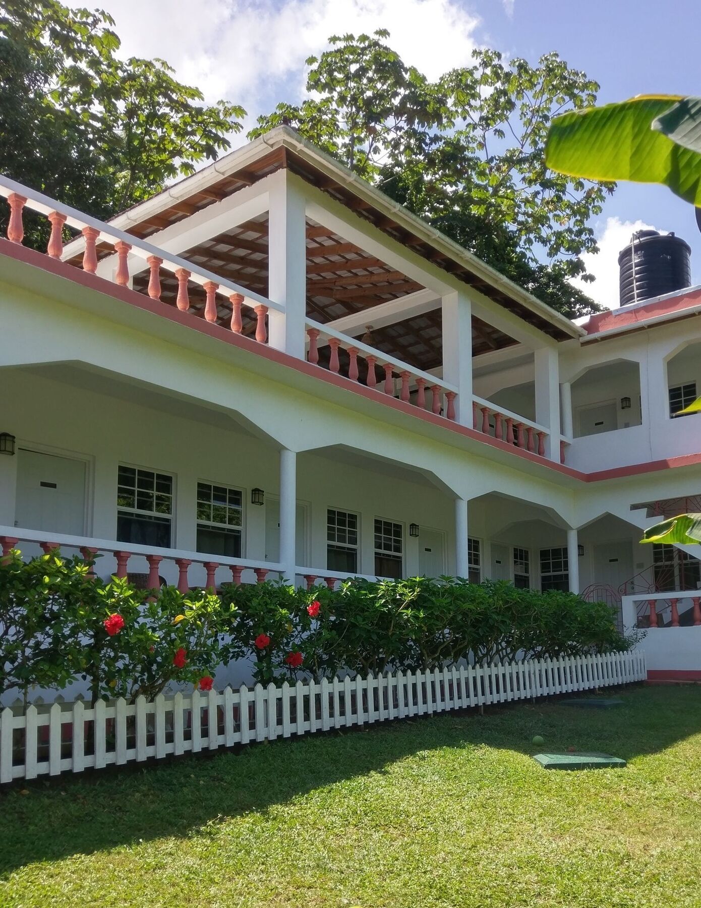 Polish Princess Guest House Port Antonio Esterno foto